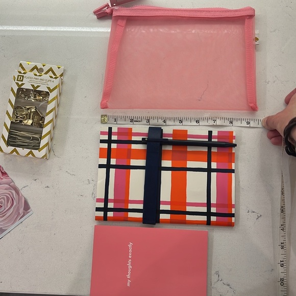 Kate spade spring plaid jotter pouch with extra gold plated pins - Picture 7 of 8